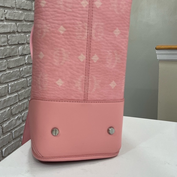 MCM Munchen Pink Tote and Clutch Duo - Picture 5 of 9